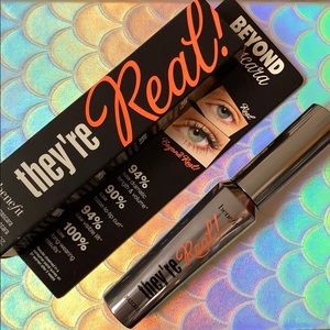 Benefit they’re REAL mascara
